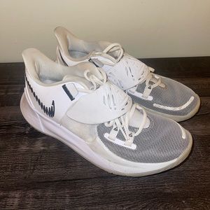 Nike Kyrie Low 3 White Black Glow
